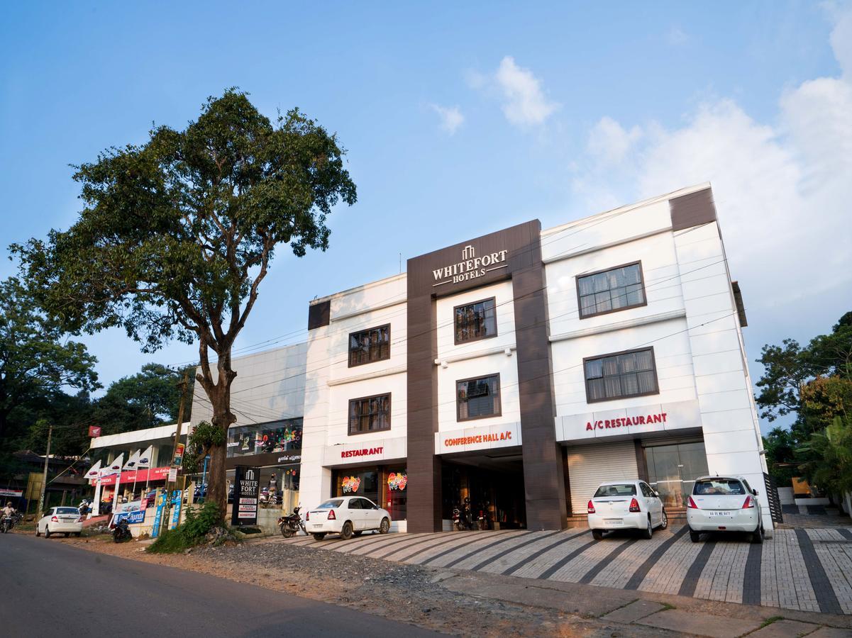 Oyo 9404 Hotel White Fort Mananthavady Luaran gambar