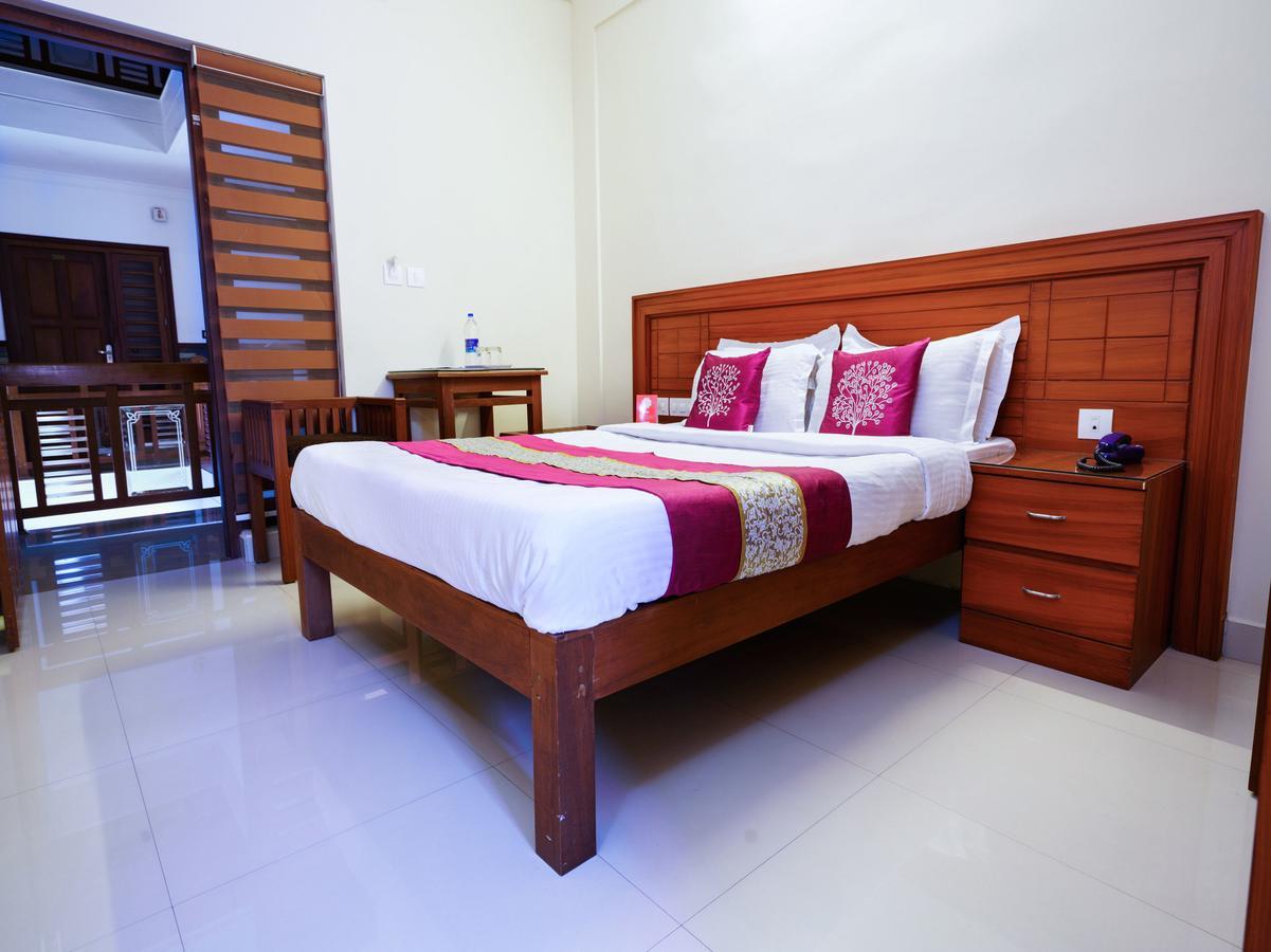 Oyo 9404 Hotel White Fort Mananthavady Luaran gambar
